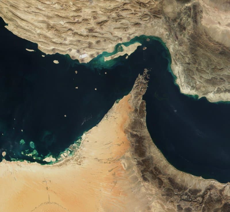Strait of Hormuz: Surge in Spoofed Tankers Prompts Advanced Tracking by Analysts