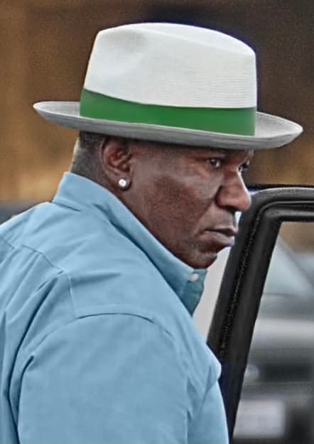 Ving Rhames Collapses