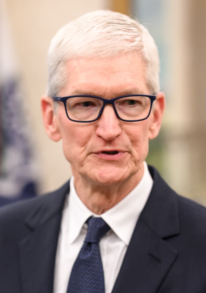 Tim Cook to Remain Apple's Trump administration Liaison as Executive Chairman