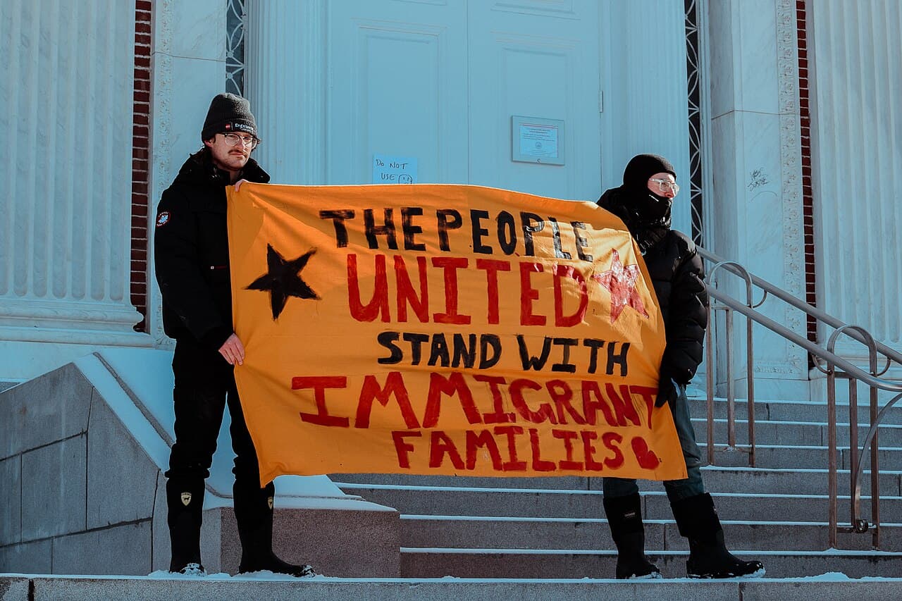 Trump Administration Found to Have Violated First Amendment in ICE-Tracking Case